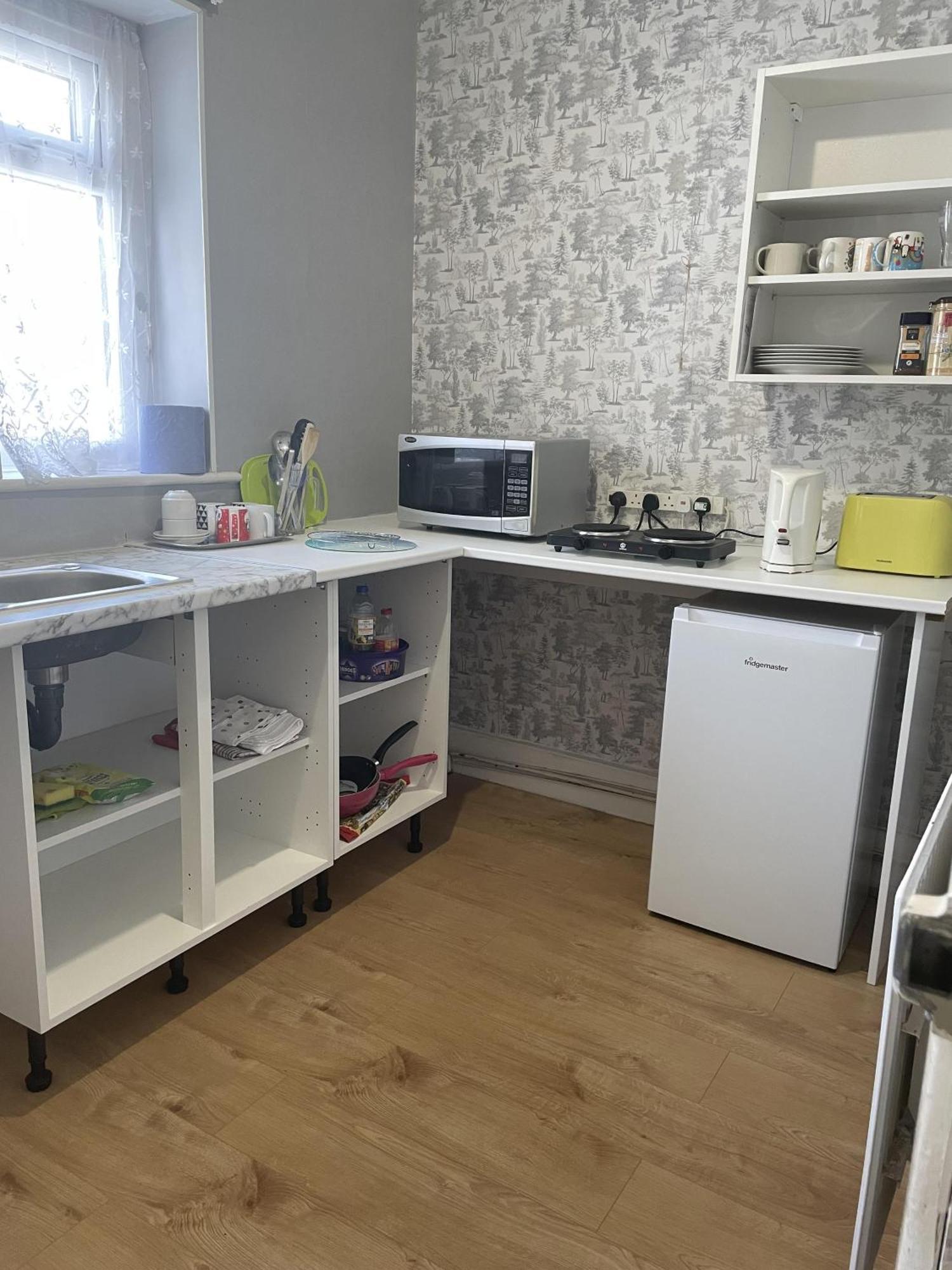 Renovated 4-Bed Home - Sleeps 9 - Parking - Spa Blackpool Eksteriør bilde